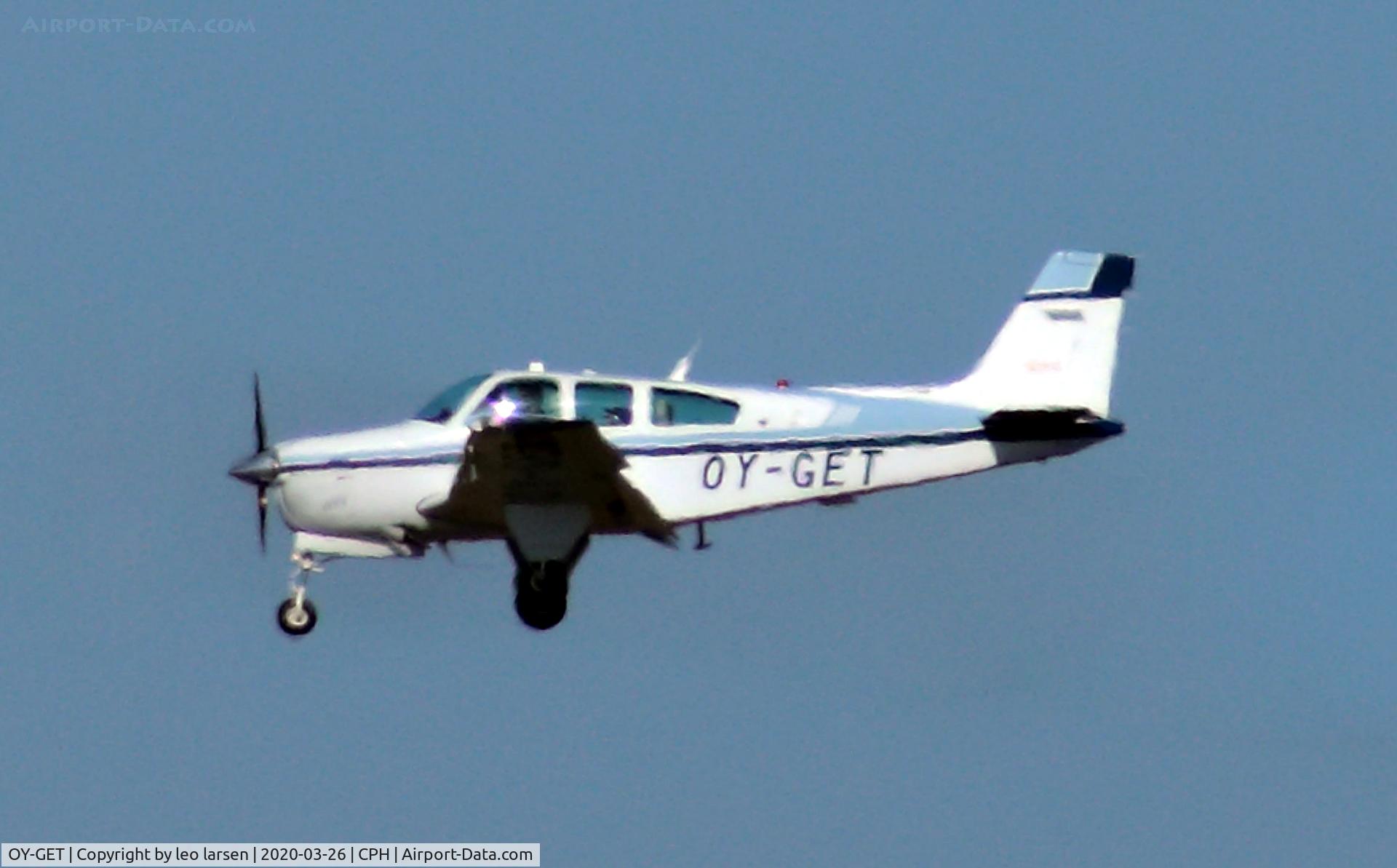 OY-GET, 1989 Beech F33A Bonanza Bonanza C/N CE-1358, Copenhagen 26.3.2020