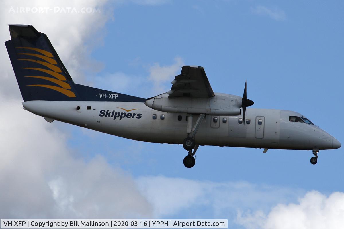 VH-XFP, 1992 De Havilland Canada DHC-8-102 Dash 8 C/N 346, for 24