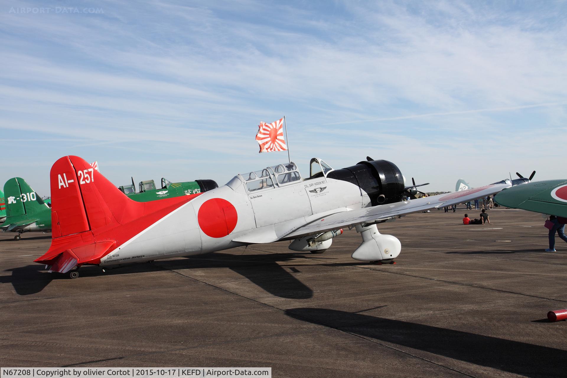 N67208, 1941 Consolidated Vultee BT-13A C/N 2307, Houston 2015