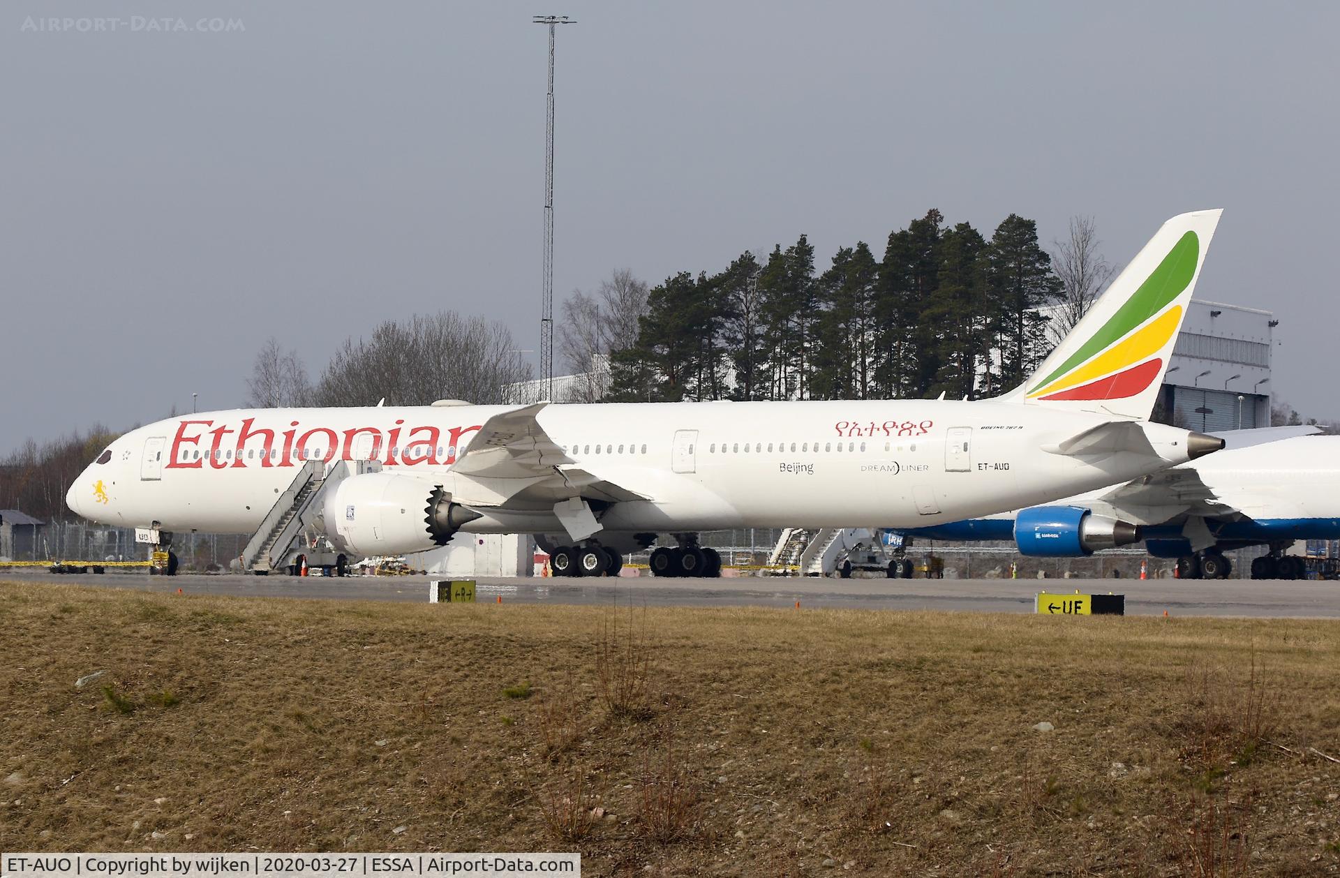 ET-AUO, 2017 Boeing 787-9 Dreamliner C/N 38778, Ramp R