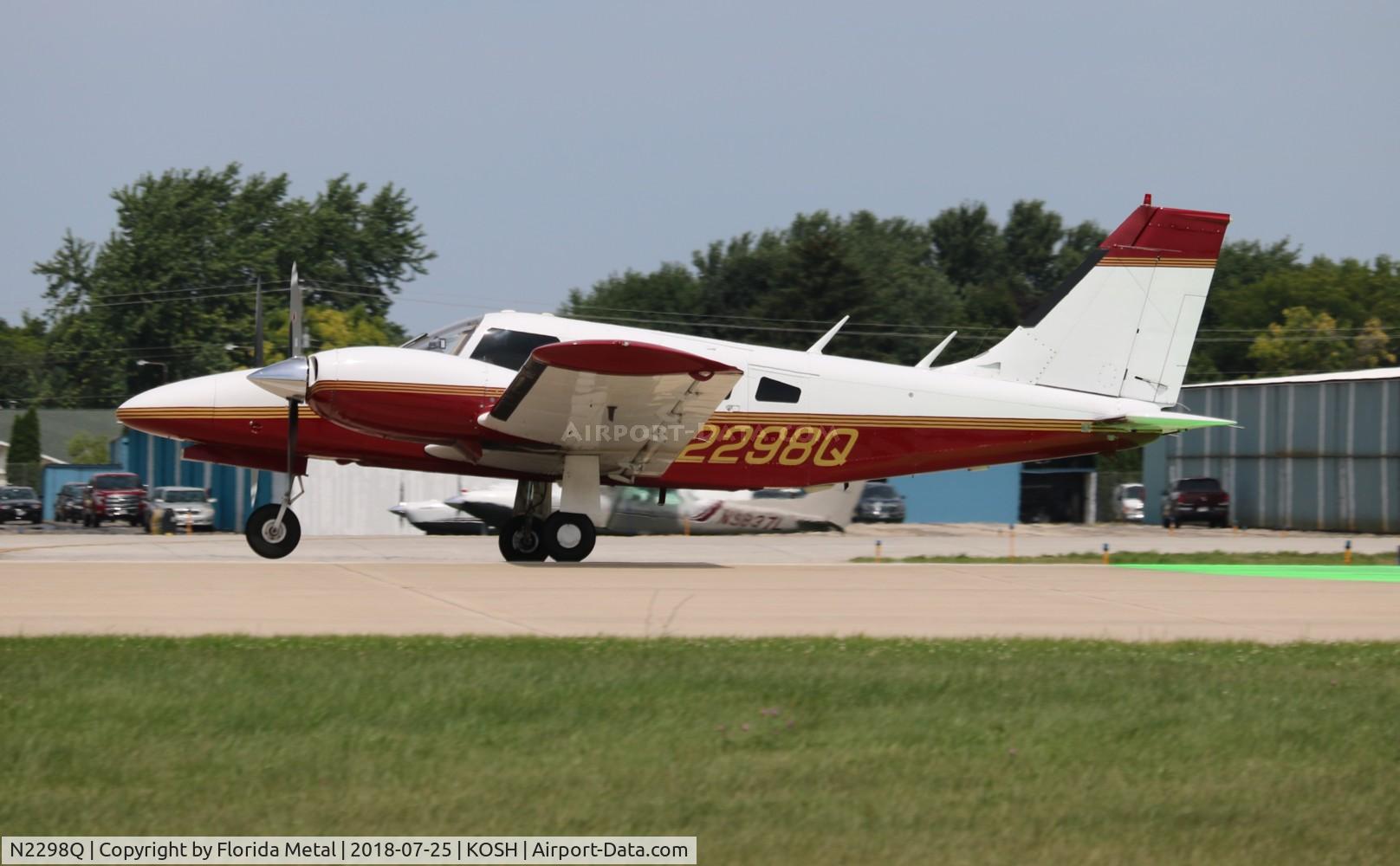 N2298Q, 1977 Piper PA-34-200T Seneca II C/N 34-7770185, PA-34-200T
