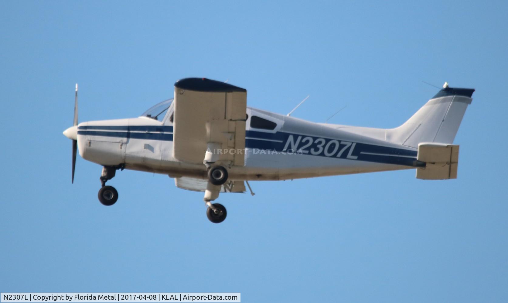 N2307L, 1962 Beech 23 C/N M-128, Beech 23