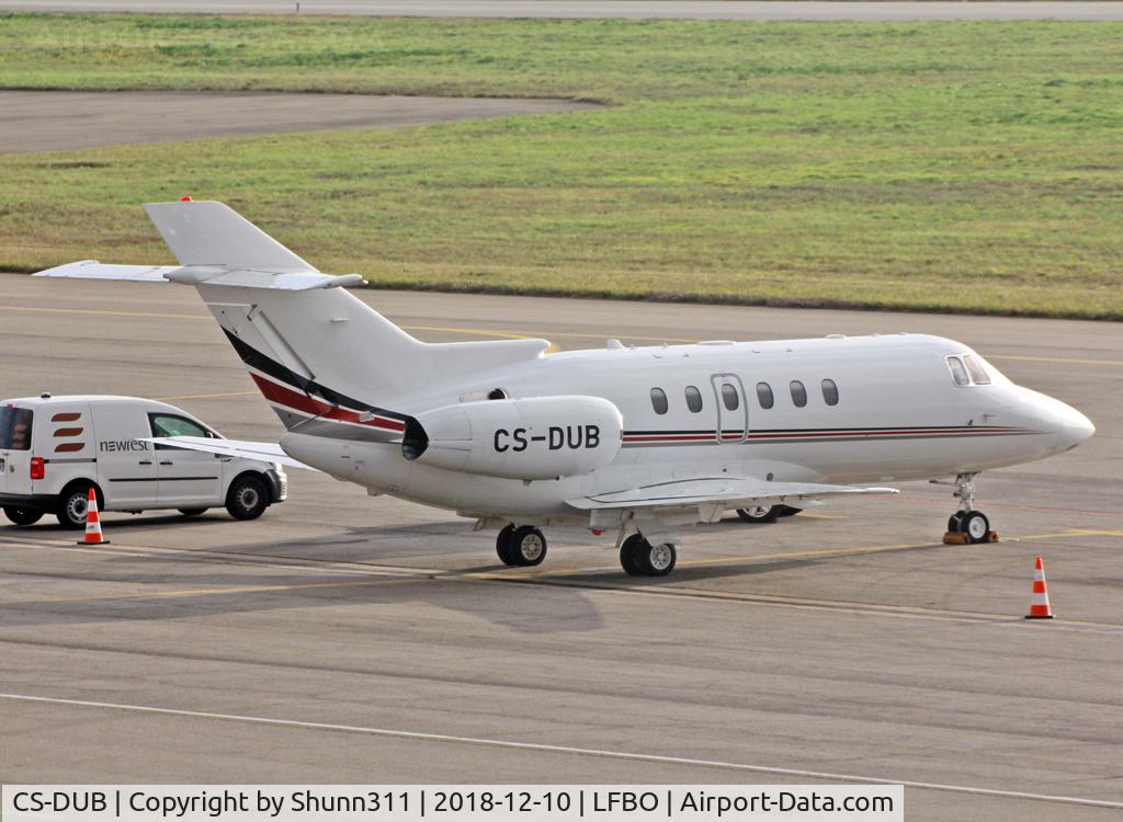 CS-DUB, 2008 Raytheon Hawker 750 C/N HB-0005, Parked at the General Aviation area...