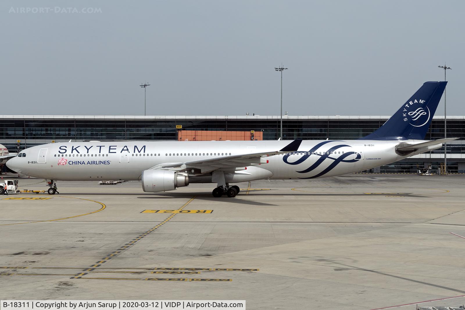 B-18311, 2006 Airbus A330-202 C/N 752, Taxiing out for departure at IGIA T-3 as CI-182 from Delhi to Taipei.