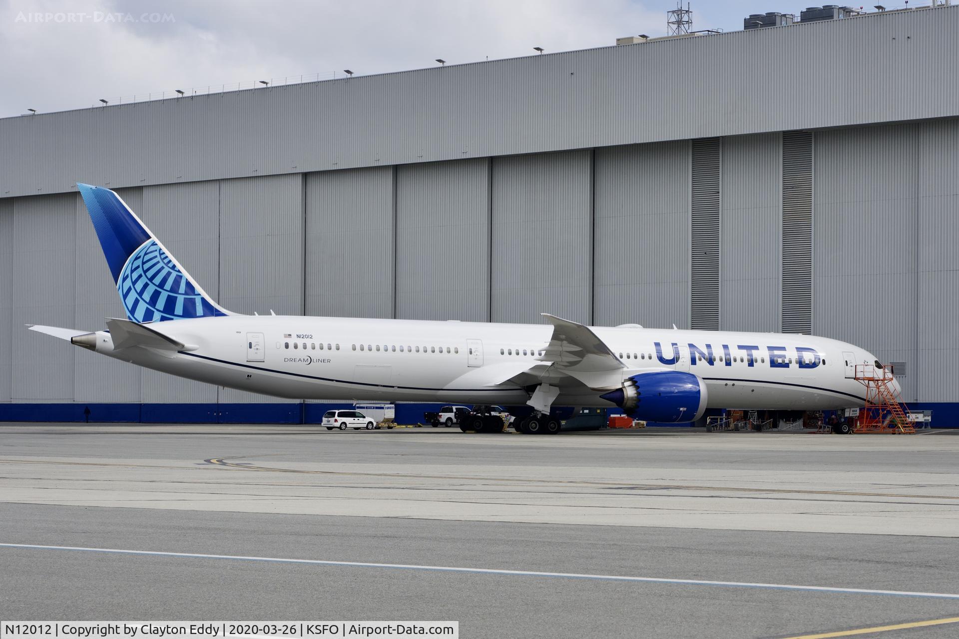N12012, 2020 Boeing 787-10 Dreamliner Dreamliner C/N 60145, SFO 2020.