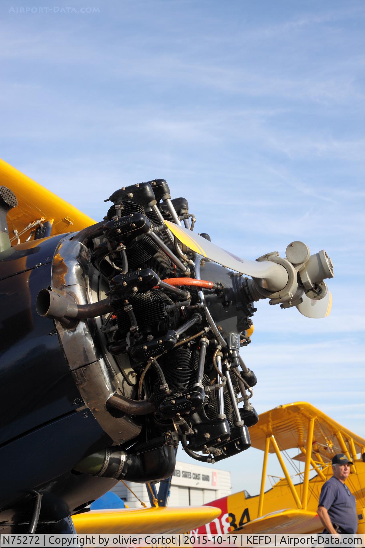 N75272, Boeing A75N1(PT17) C/N 75-8111, A closer look on the engine