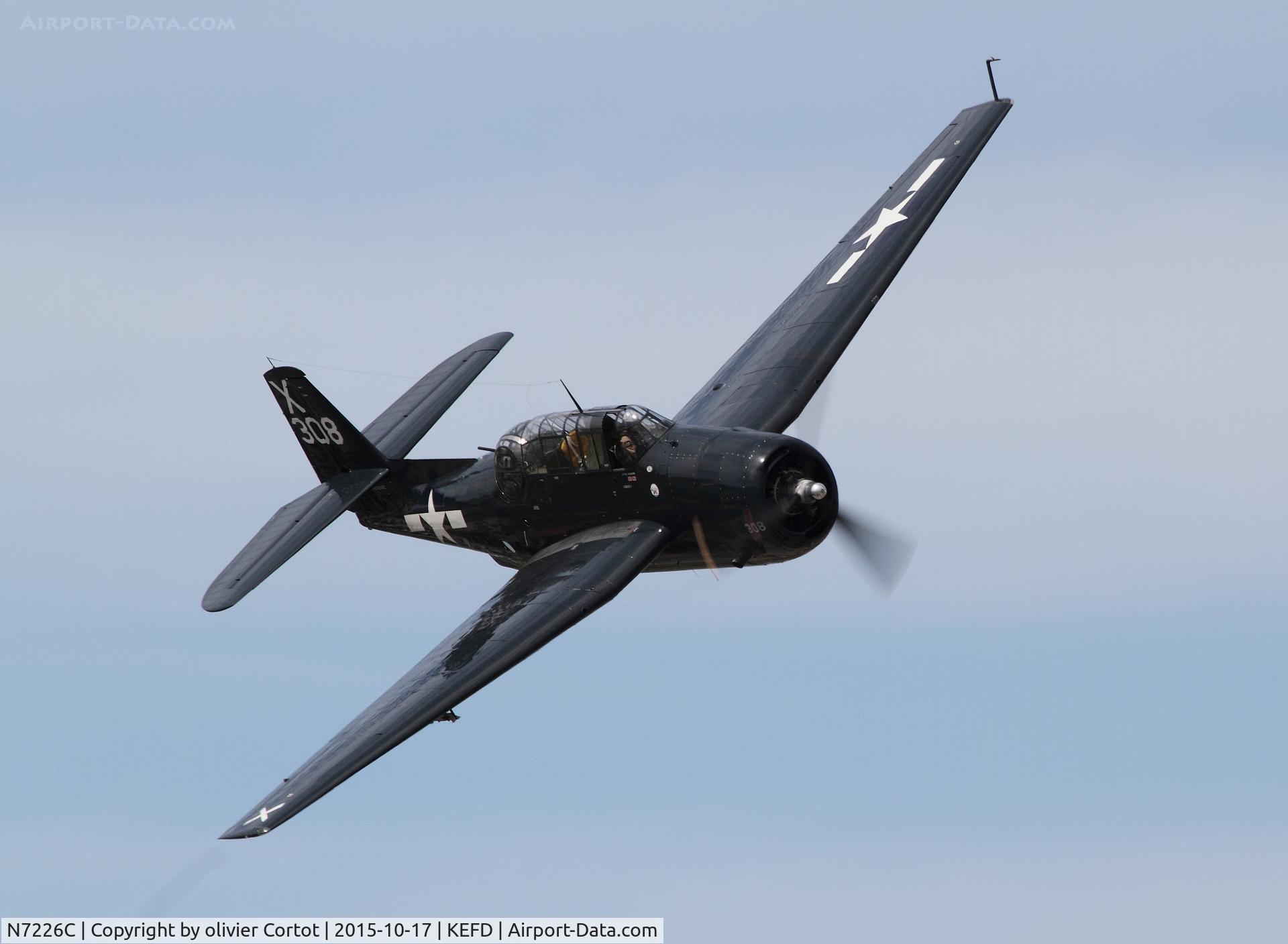 N7226C, Grumman TBM-3E Avenger C/N 85938, oct 2015