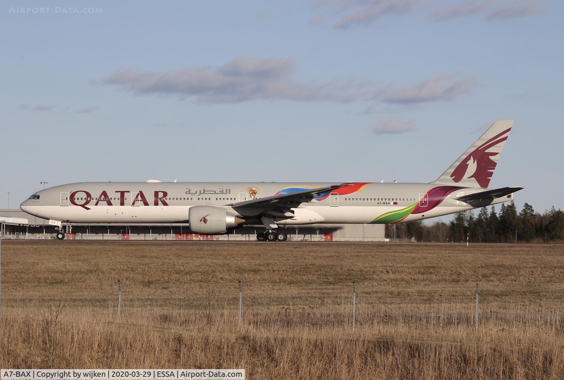 A7-BAX, 2012 Boeing 777-3DZ/ER C/N 41780, RWY 01L