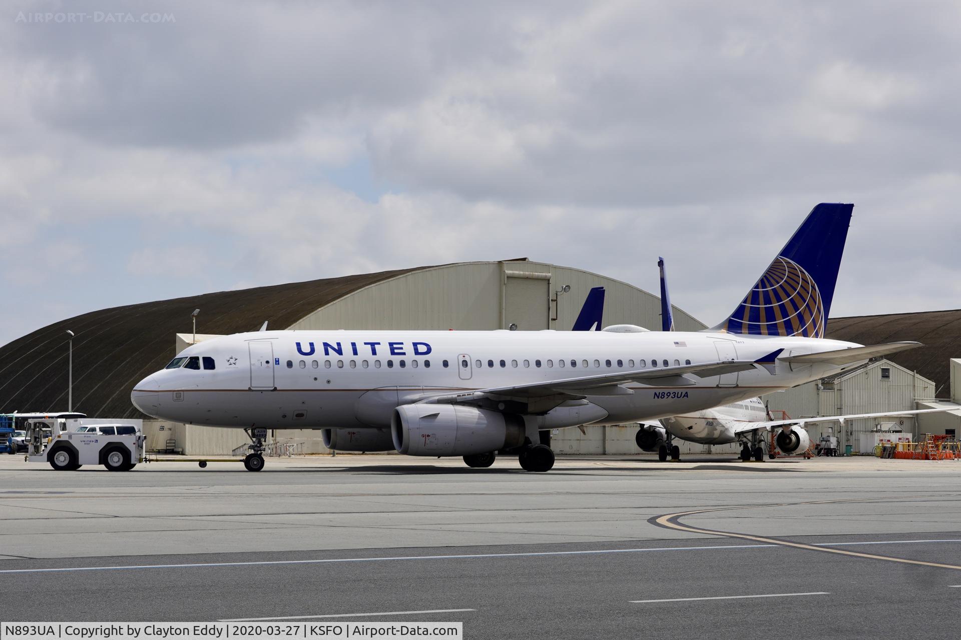 N893UA, 2006 Airbus A319-132 C/N 2948, SFO 2020.