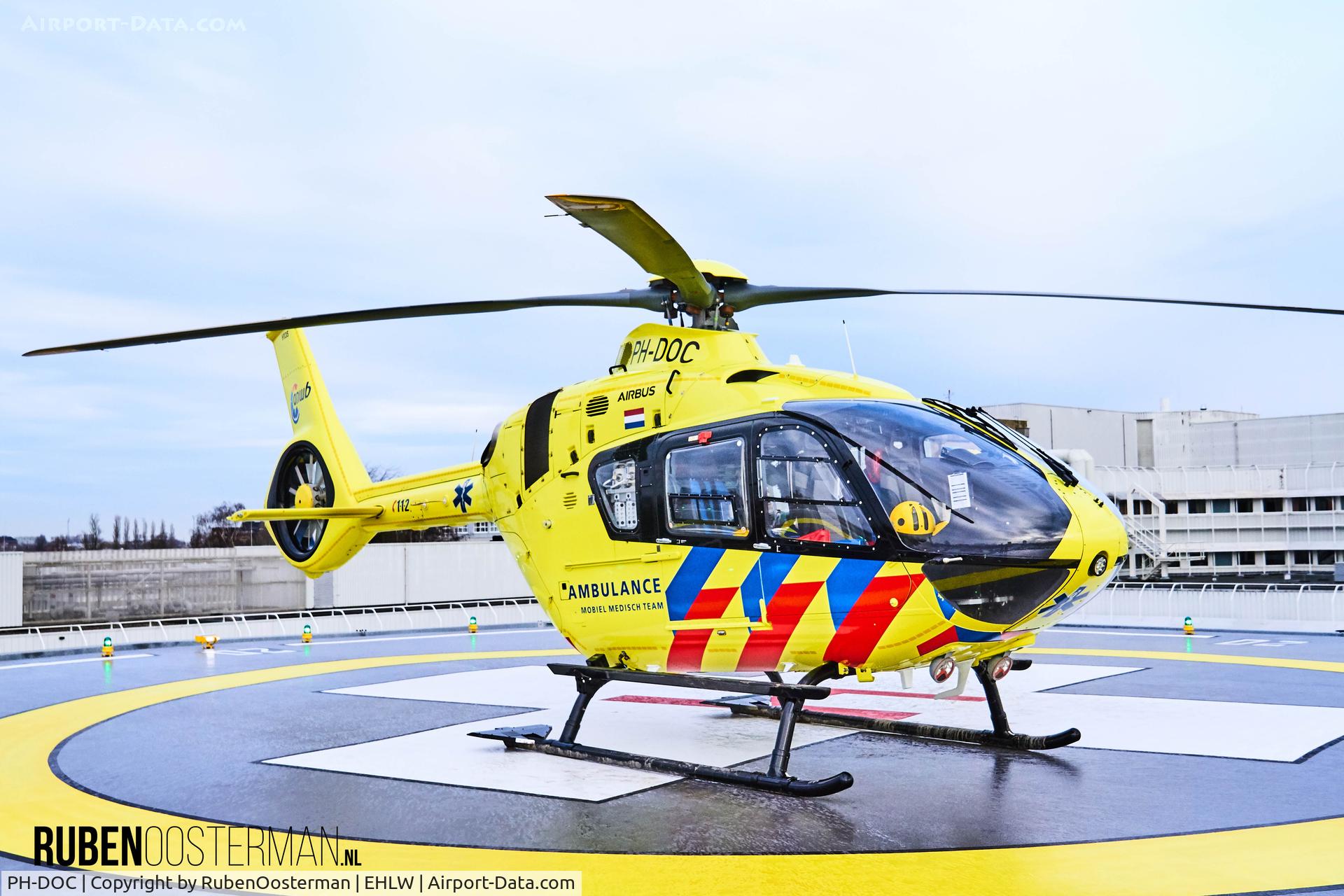 PH-DOC, 2019 Airbus Helicopters H135 C/N 2095, PH-DOC (Lifeliner 4) on helideck MCL (hospital)