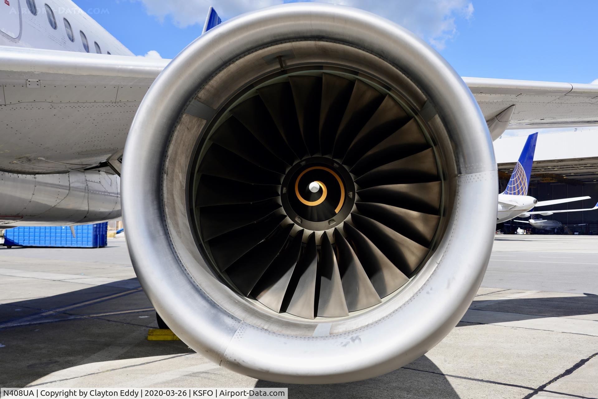 N408UA, 1994 Airbus A320-232 C/N 457, IAE V2500 SFO 2020.