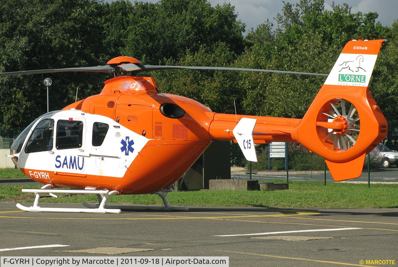 F-GYRH, Eurocopter EC-135 T2+ C/N 765, Trousseau hospital.