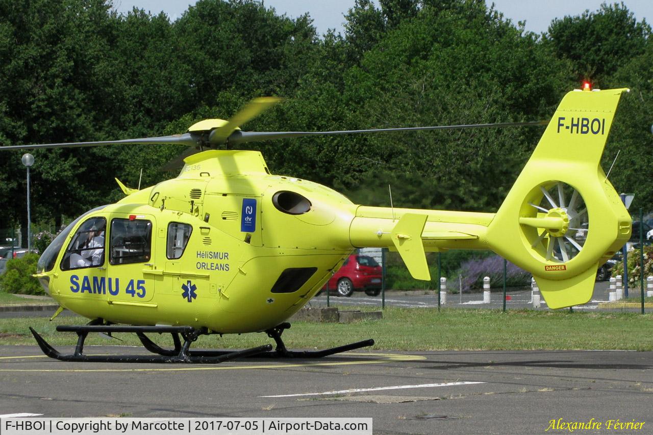 F-HBOI, 2011 Eurocopter EC-135T-2+ C/N 1011, Trousseau hospital. Operated bu SAMU 45 in 2017.