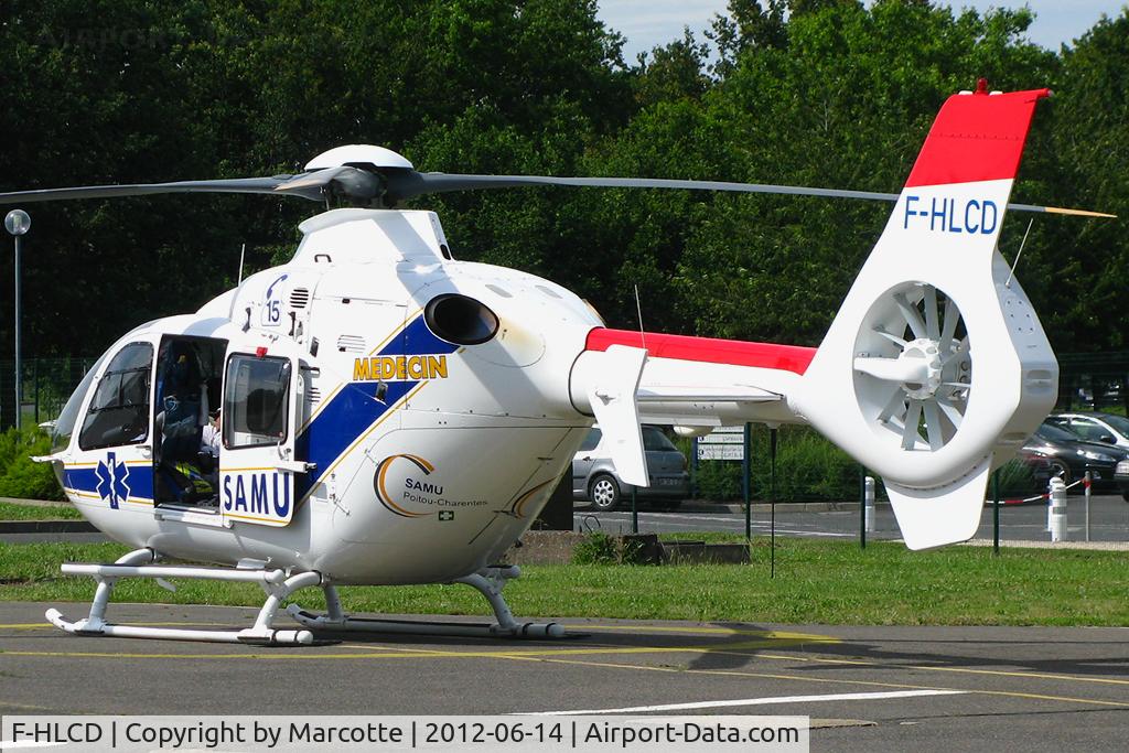 F-HLCD, 2009 Eurocopter EC-135T-2+ C/N 0829, Trousseau hospital. Operated by SAMU 86 in 2012.