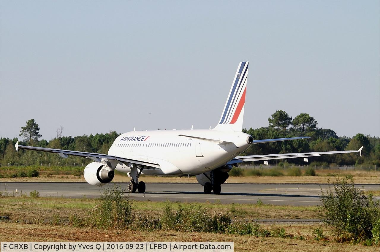 F-GRXB, 2001 Airbus A319-111 C/N 1645, Airbus A319-111, Lining up rwy 05, Bordeaux Mérignac airport (LFBD-BOD)