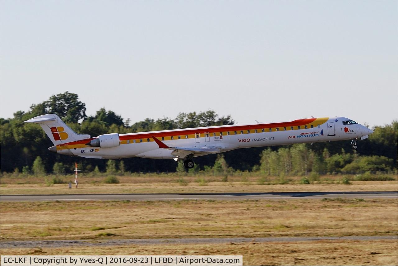 EC-LKF, 2010 Bombardier CRJ-1000ER NG (CL-600-2E25) C/N 19011, Bombardier CRJ-1000ER NG, Landing rwy 05, Bordeaux Mérignac airport (LFBD-BOD)