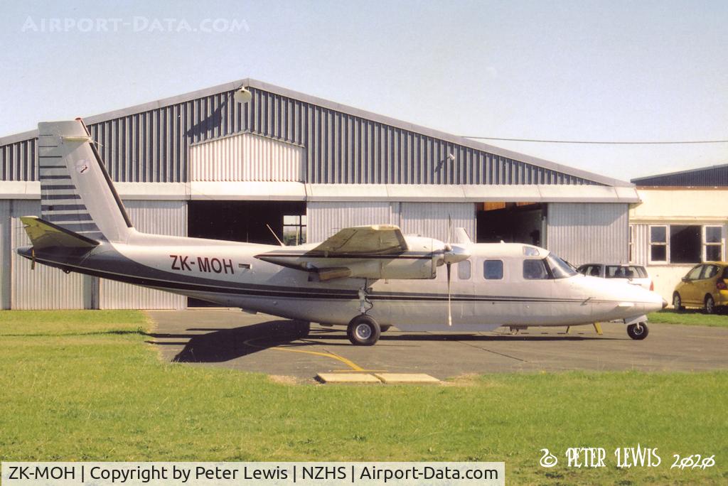 ZK-MOH, 1972 Aero Commander 690 C/N 11006, NZ Aerial Mapping Ltd., Hastings - 2006