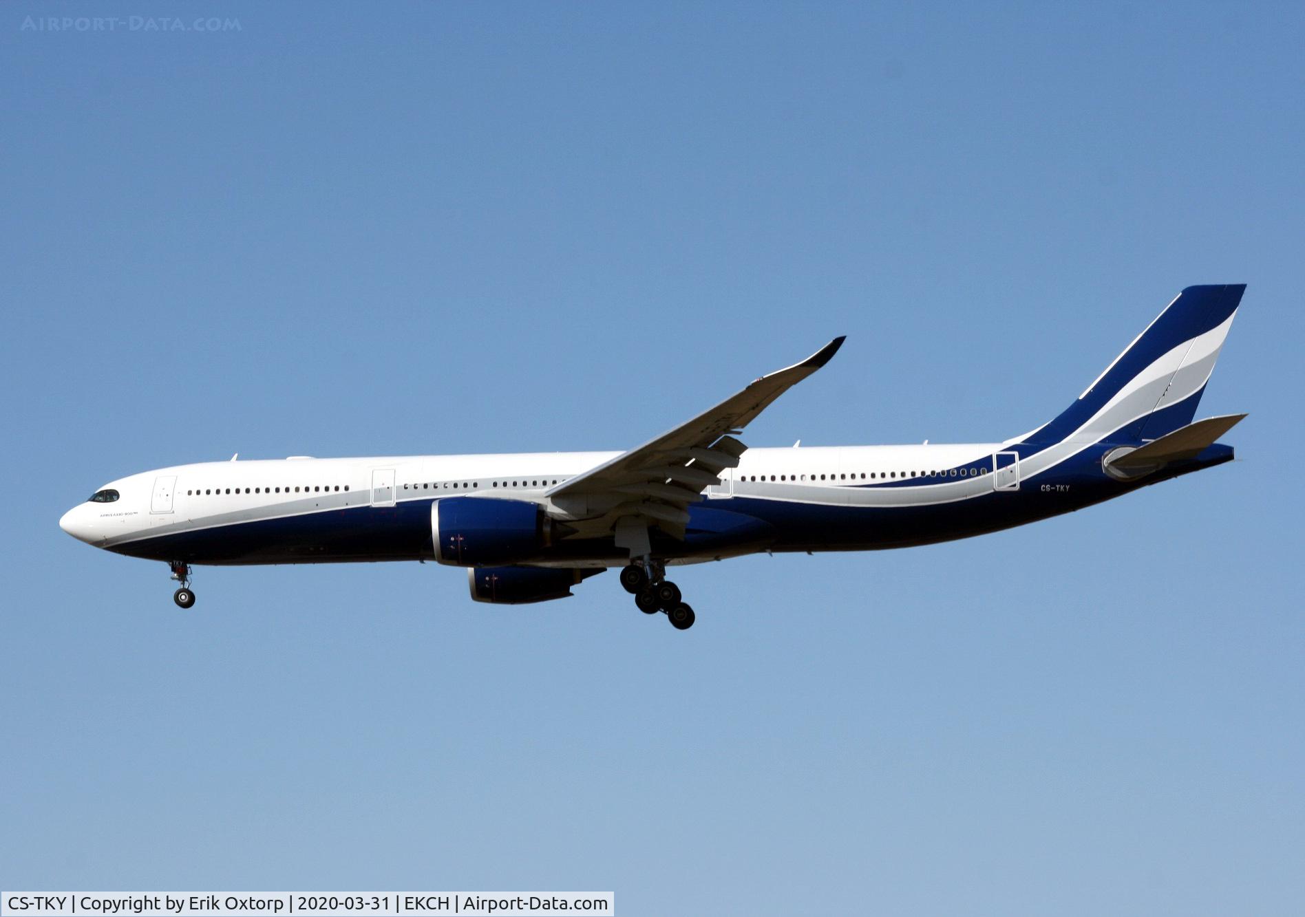 CS-TKY, 2019 Airbus A330-941 C/N 1929, CS-TKY landing rw 22L
First visit in CPH of a A330NEO