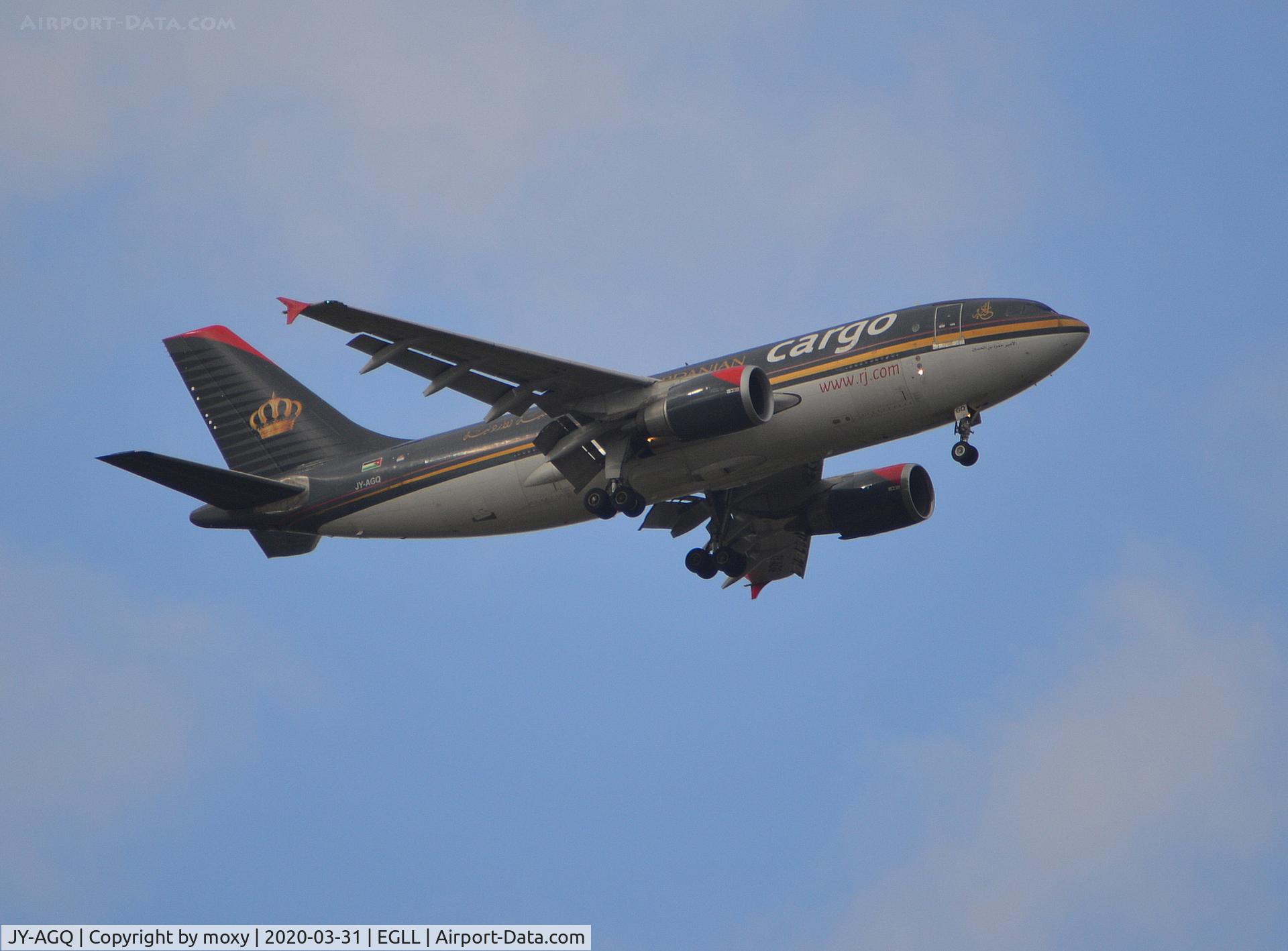 JY-AGQ, 1987 Airbus A310-304F C/N 445, Airbus A310-304F on finals to London Heathrow.