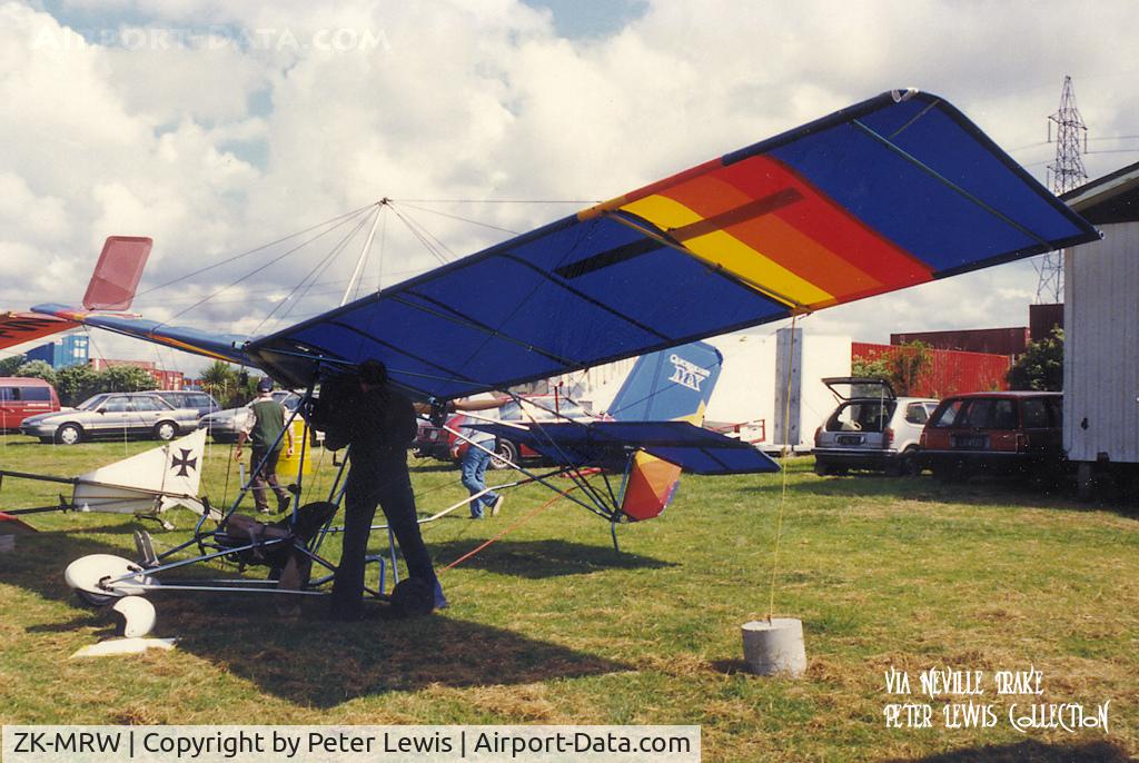 ZK-MRW, Eipper Quicksilver MX C/N MAANZ/010, A G Carter, Murapara