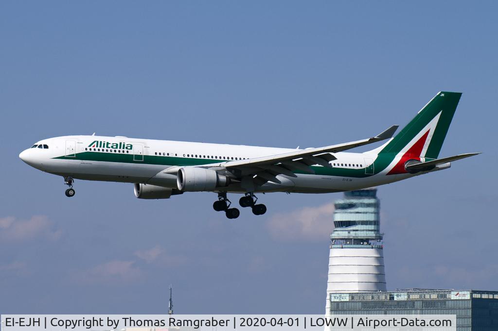 EI-EJH, 2010 Airbus A330-202 C/N 1135, Alitalia Airbus A330-200