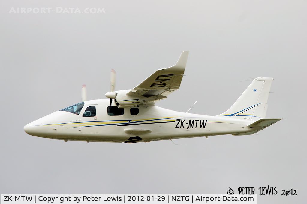 ZK-MTW, 2011 Tecnam P-2006T C/N 065, Middle Earth Flying School Ltd., Otorohanga