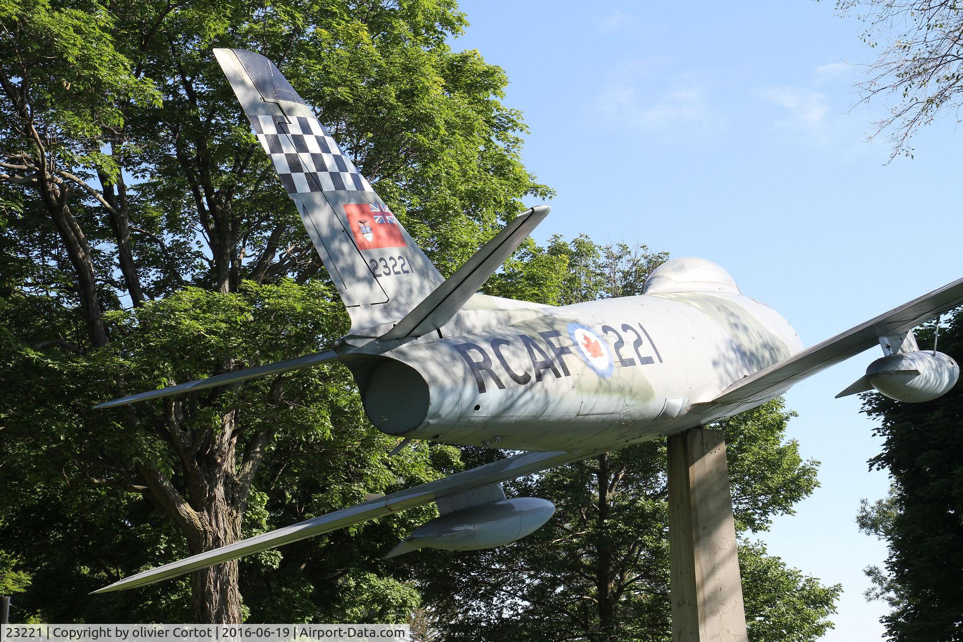 23221, Canadair CL-13 Sabre 5 C/N 1011, rear view
