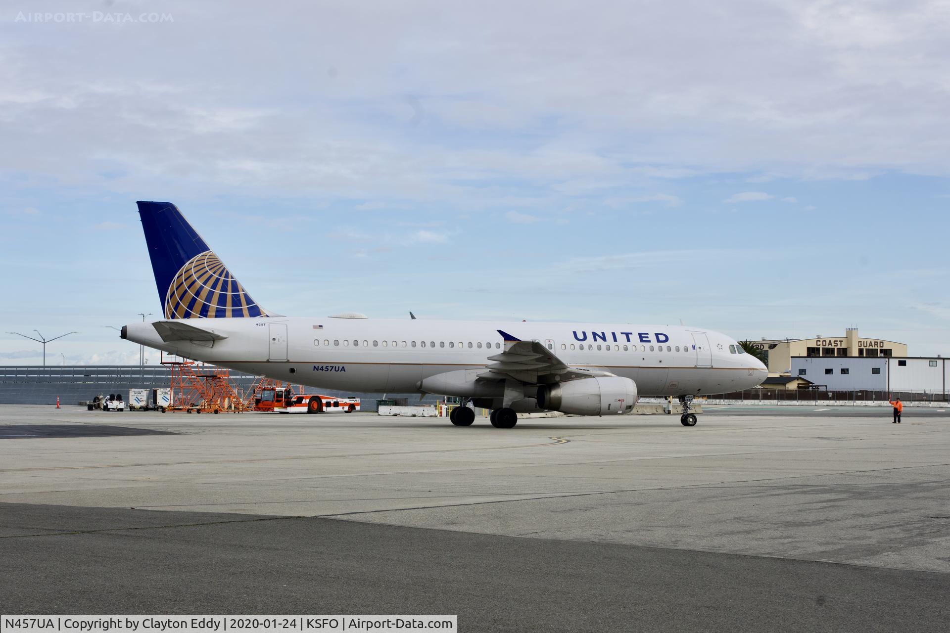 N457UA, 1999 Airbus A320-232 C/N 1146, SFO 2020.