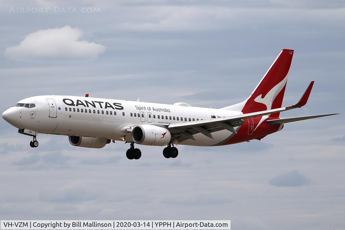 VH-VZM, 2011 Boeing 737-838 C/N 34192, ready for 03