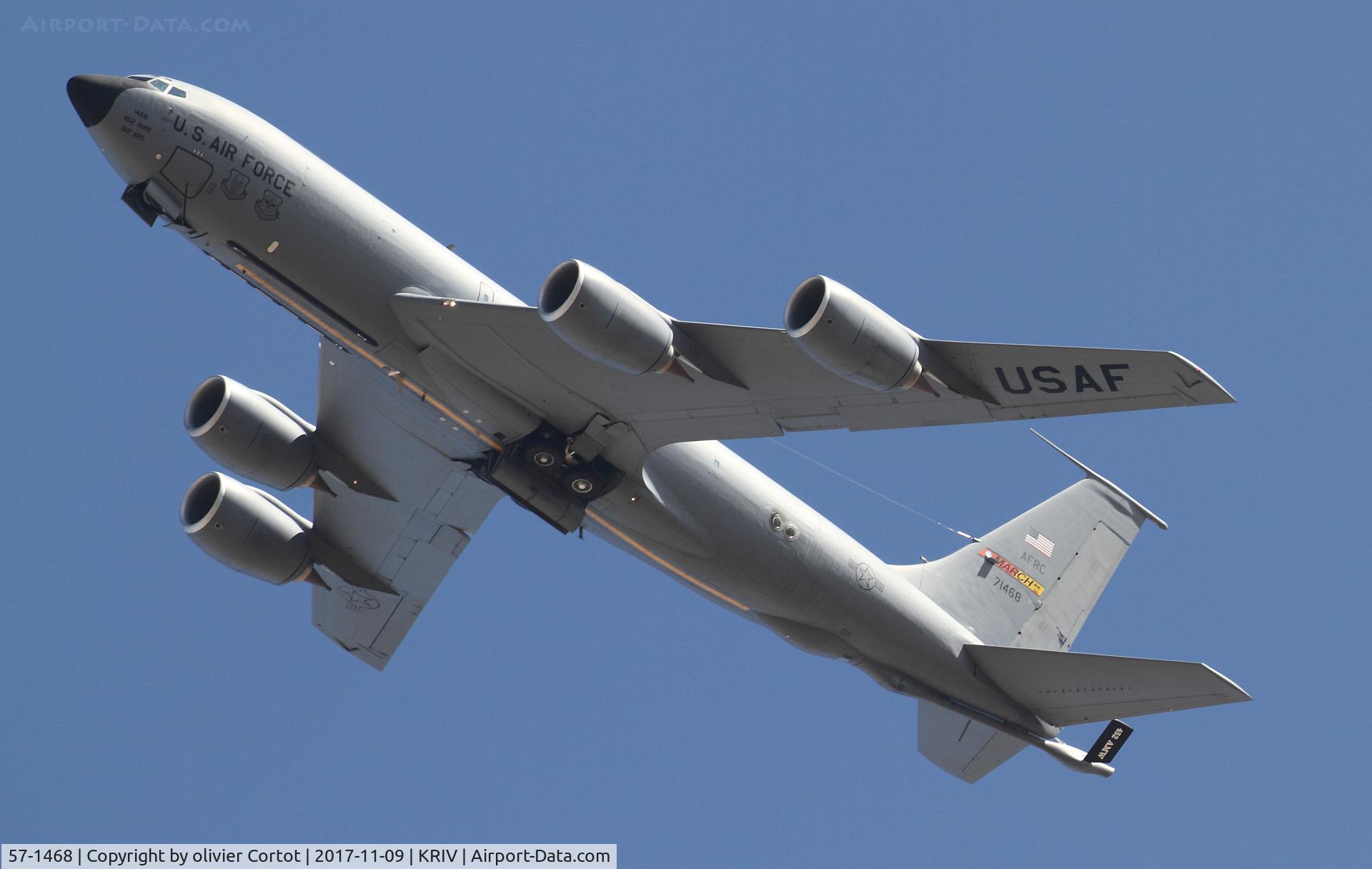 57-1468, 1957 Boeing KC-135R Stratotanker C/N 17539, taking off