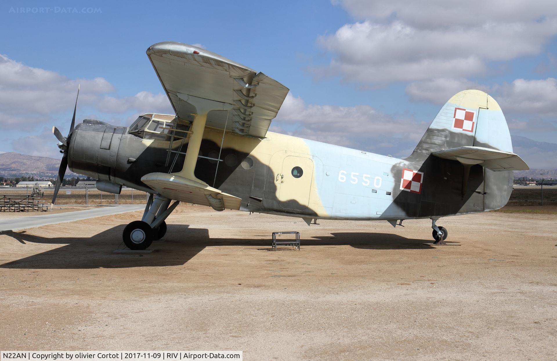 N22AN, 1975 Antonov (PZL-Mielec) An-2R C/N 1G165-50, nov 2017