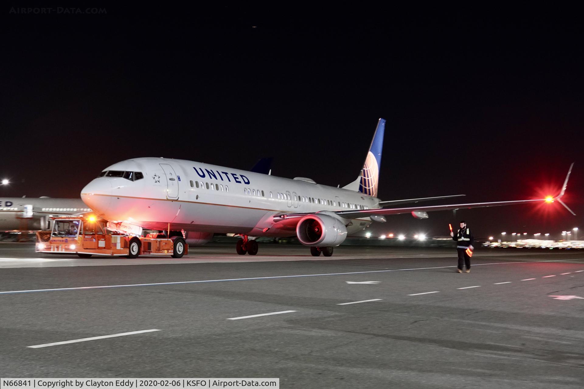 N66841, 2015 Boeing 737-924/ER C/N 42182, SFO 2020.