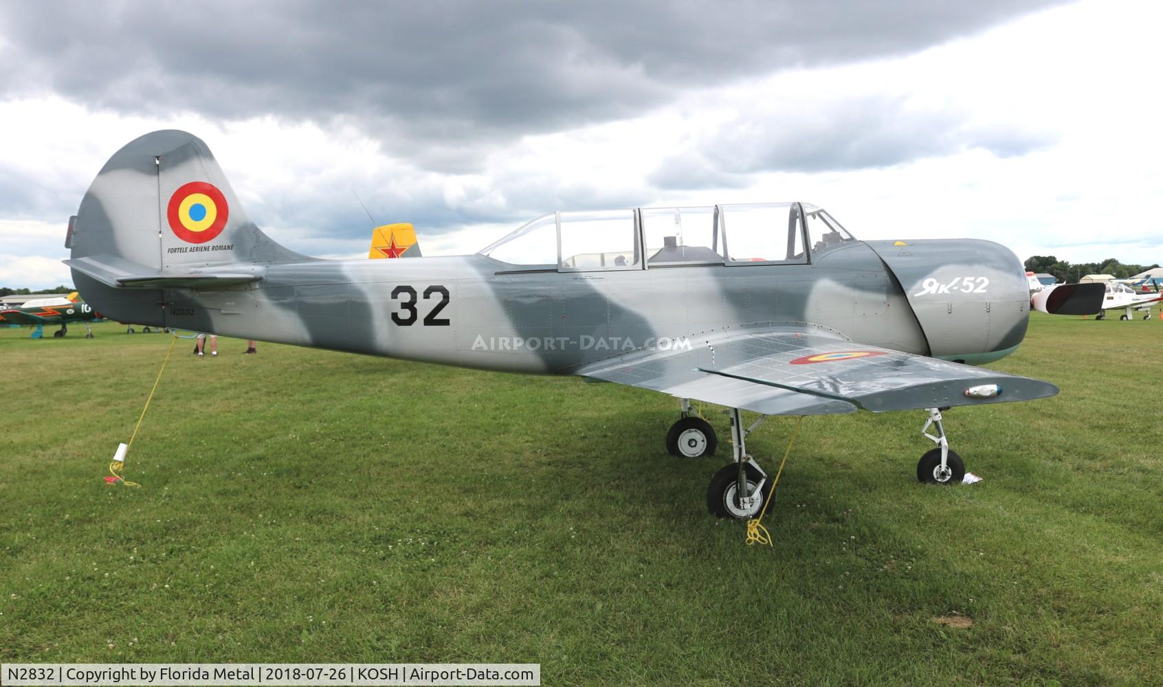 N2832, 1986 Yakovlev (Aerostar) Yak-52 C/N 866411, Yak-52