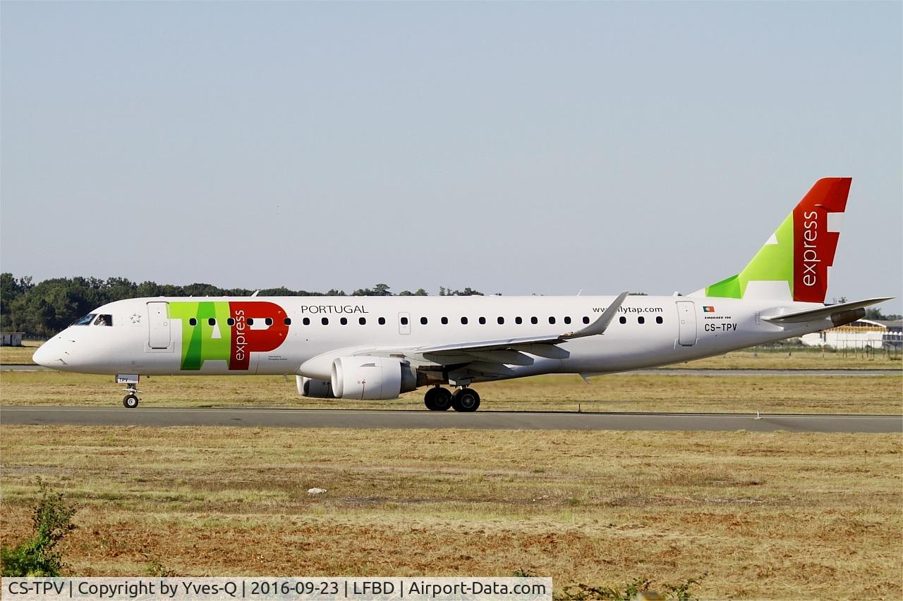 CS-TPV, 2012 Embraer 190LR (ERJ-190-100LR) C/N 19000541, Embraer 190LR, Holding point rwy 05, Bordeaux Mérignac airport (LFBD-BOD)
