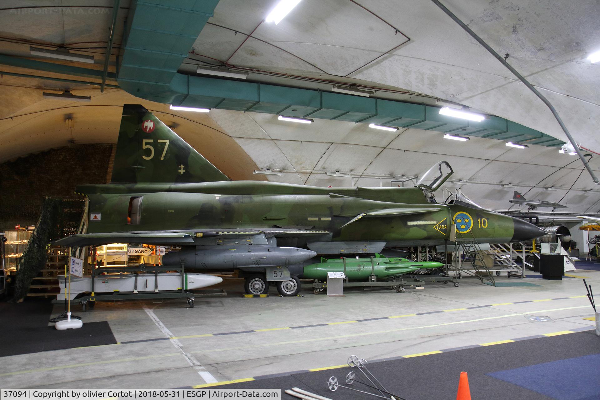37094, Saab AJS 37 Viggen C/N 37094, aeromuseum