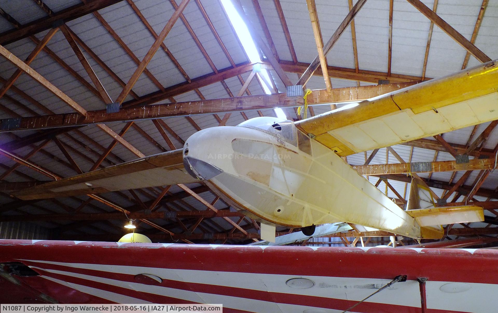 N1087, 1967 Scheibe L-Spatz 55 C/N 71, Scheibe L-Spatz 55 at the Airpower Museum at Antique Airfield, Blakesburg/Ottumwa IA