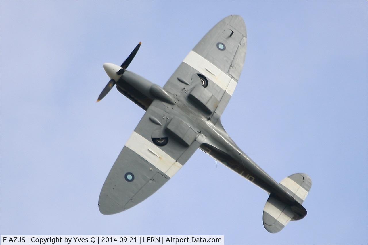 F-AZJS, 1944 Supermarine 389 Spitfire PR.XIX C/N 6S/585110, Supermarine 389 Spitfire PR.XIX, Solo display, Rennes-St Jacques airport (LFRN-RNS) Air show 2014