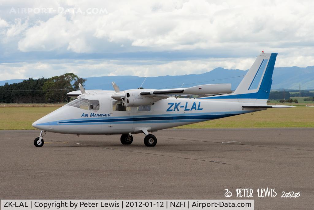 ZK-LAL, Partenavia P-68B C/N 70, Air Charter Manawatu Ltd., Palmerston North