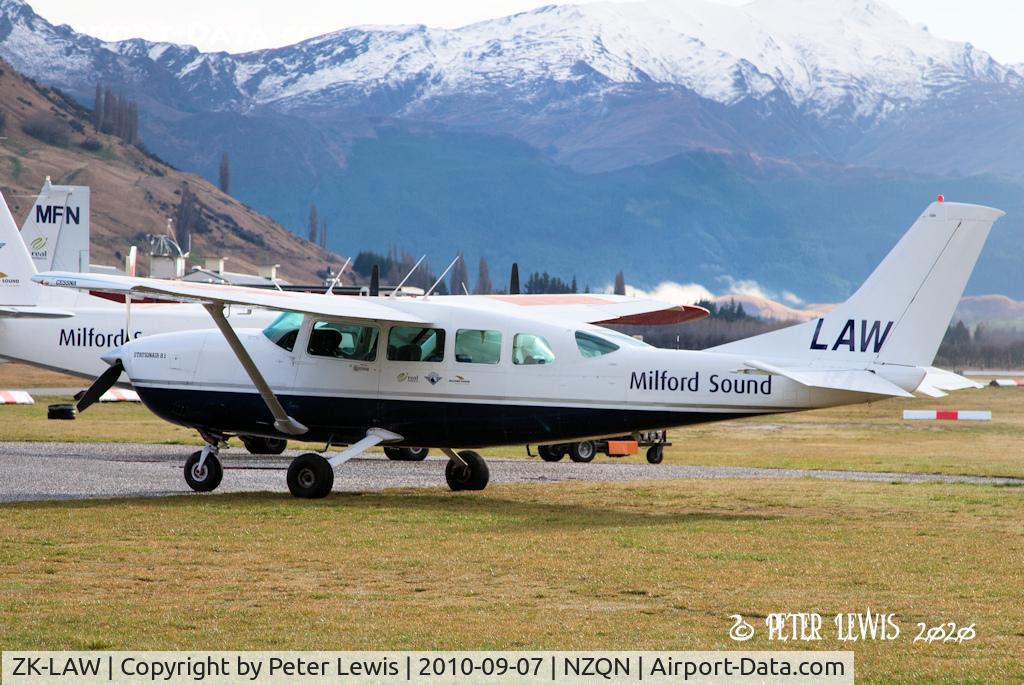 ZK-LAW, Cessna 207A Stationair 8 II C/N 20700723, Milford Sound Flights Ltd., Queenstown