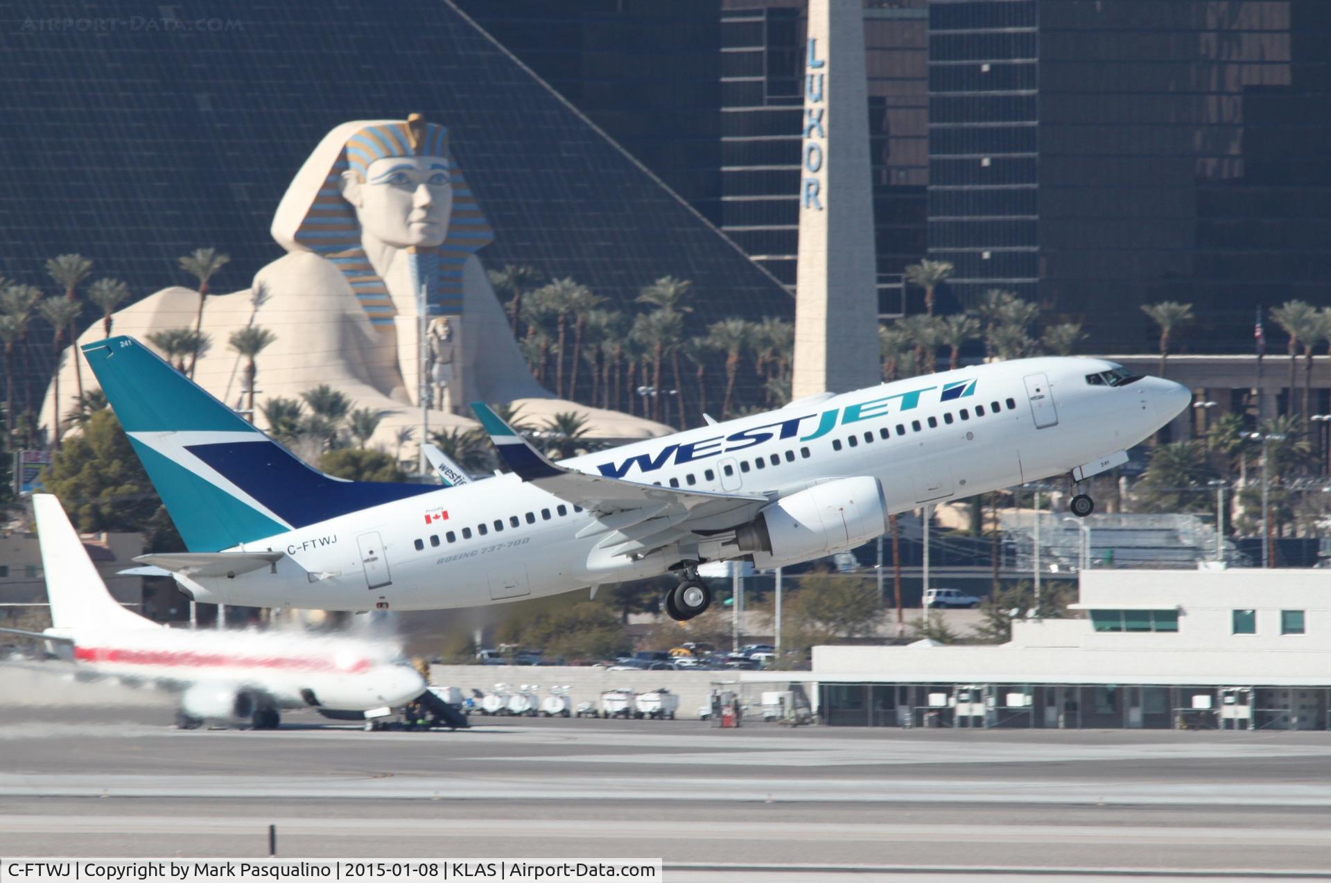 C-FTWJ, 2007 Boeing 737-7CT C/N 30713, Boeing 737-7CT