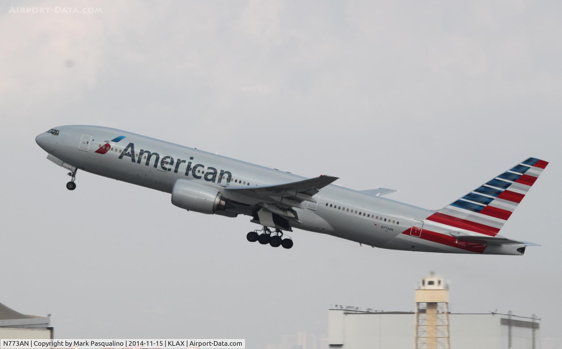 N773AN, 1999 Boeing 777-223 C/N 29583, Boeing 777-223