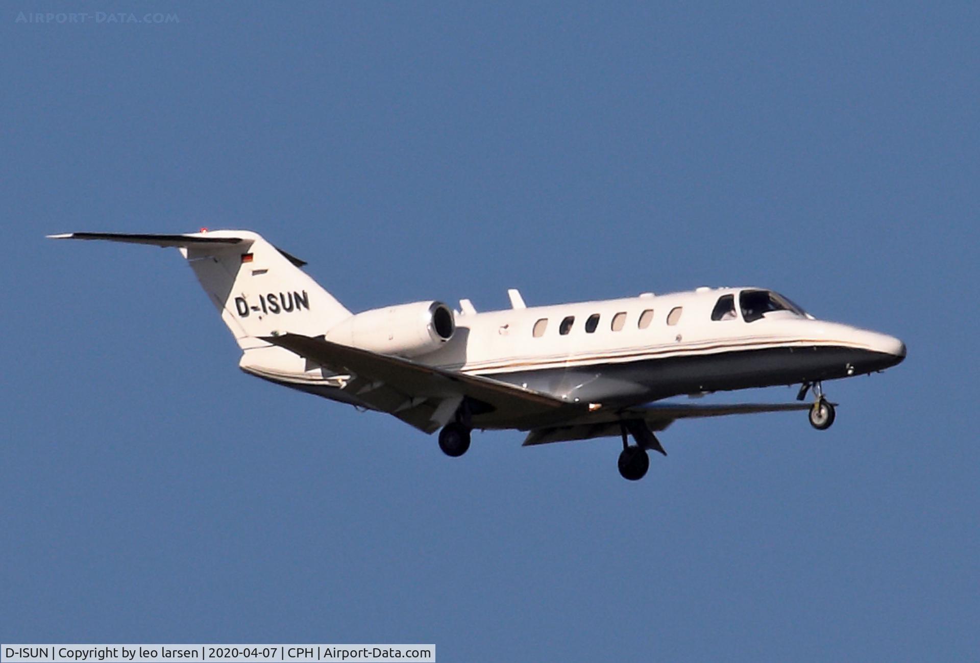 D-ISUN, 2003 Cessna 525A CitationJet CJ2 C/N 525A-0143, Copenhagen 7.4.2020