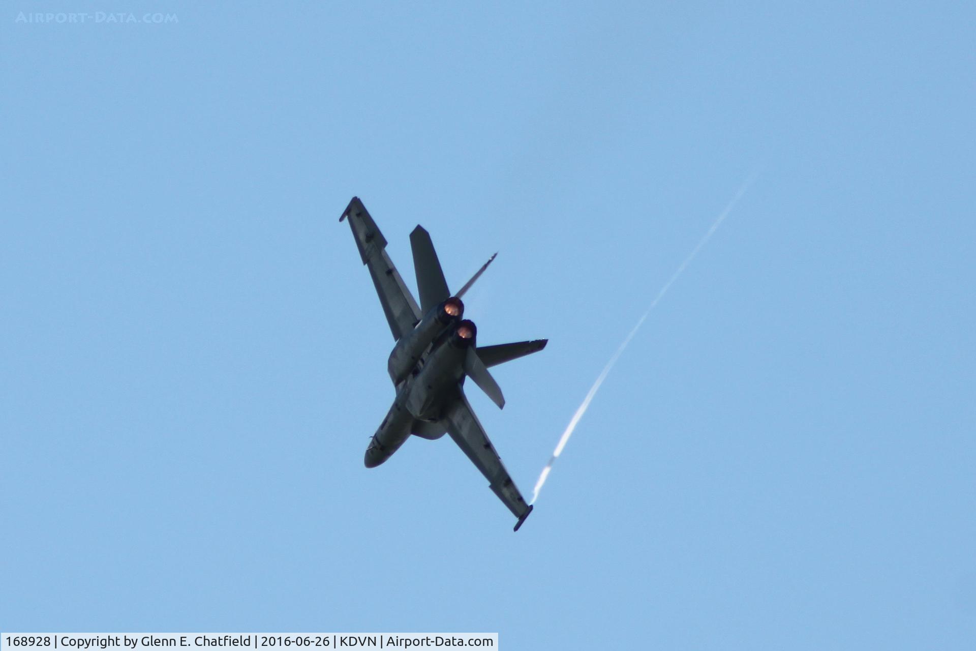 168928, Boeing F/A-18F Super Hornet C/N F274, At Davenport, IA air show
