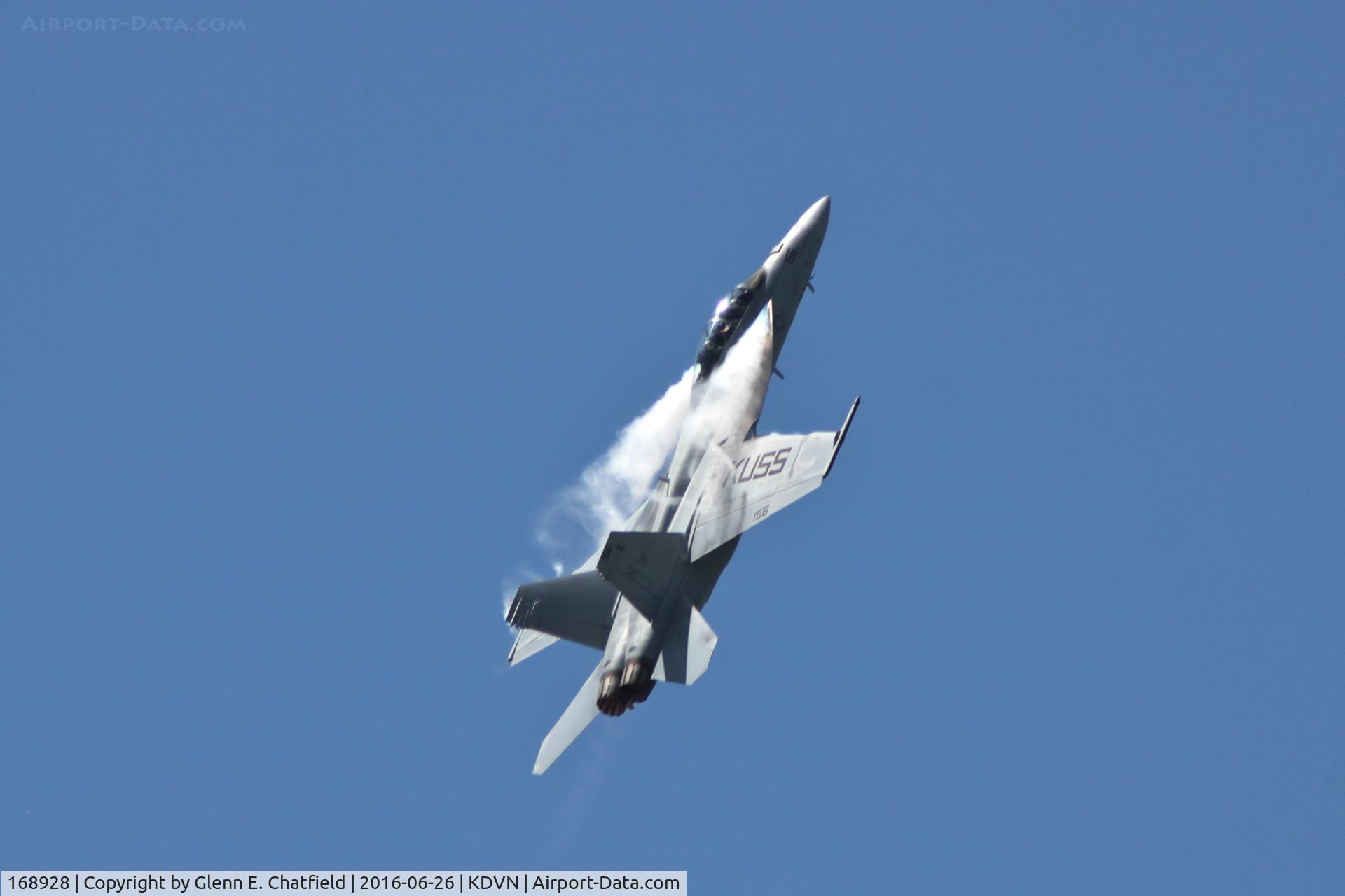 168928, Boeing F/A-18F Super Hornet C/N F274, At Davenport, IA air show