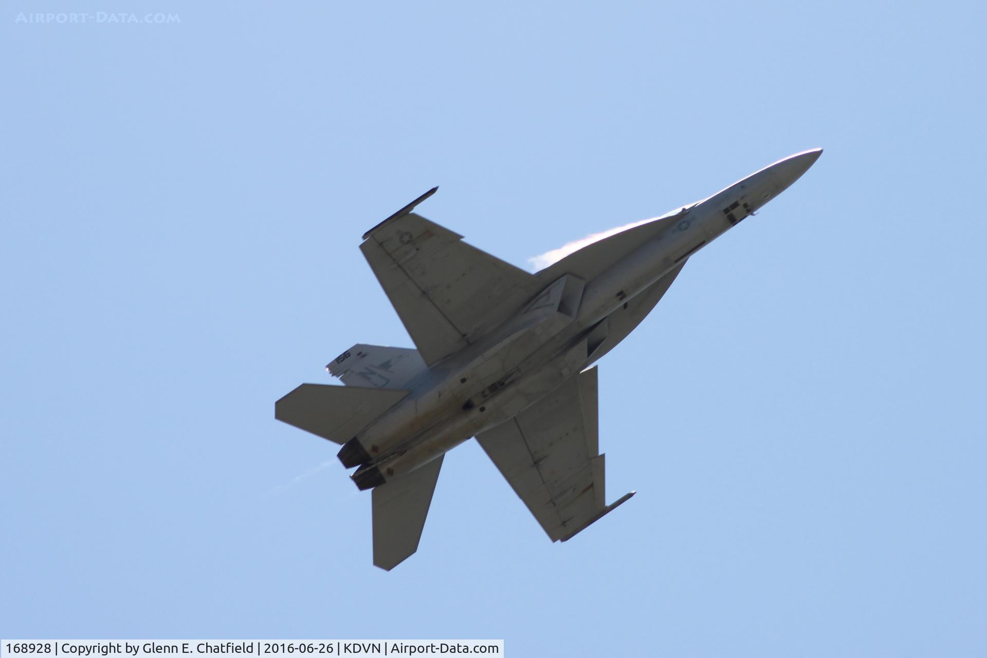 168928, Boeing F/A-18F Super Hornet C/N F274, At Davenport, IA air show