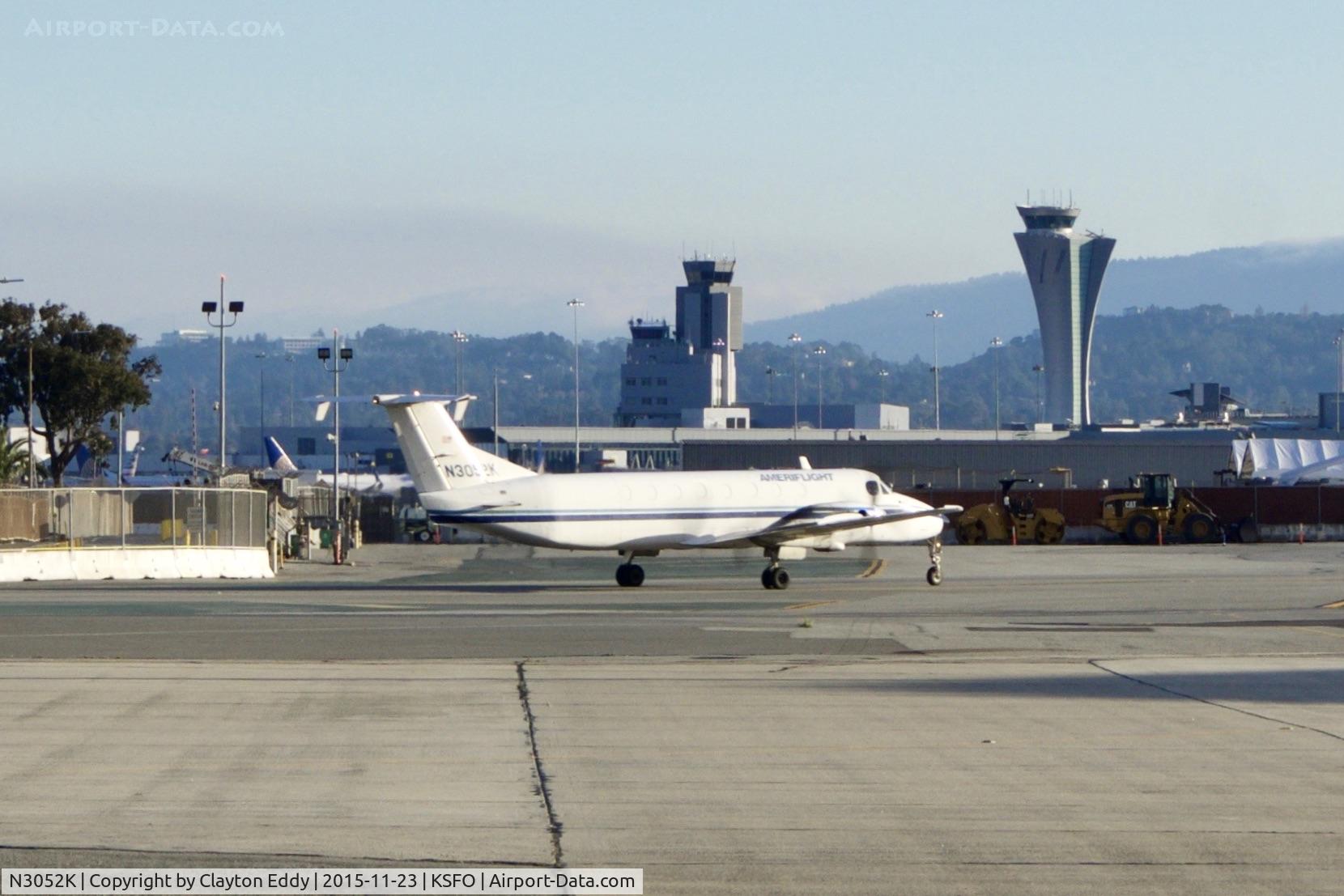 N3052K, 1987 Beech 1900C C/N UB-70, SFO 2015.