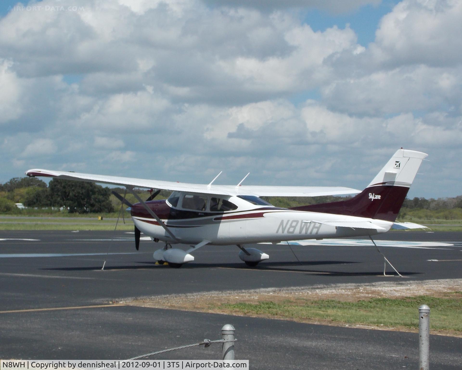 N8WH, 2004 Cessna 182T Skylane C/N 18281499, N8WH SPOTTED AT AIRPORT AND NOT LISTED ON THE PROGRAM