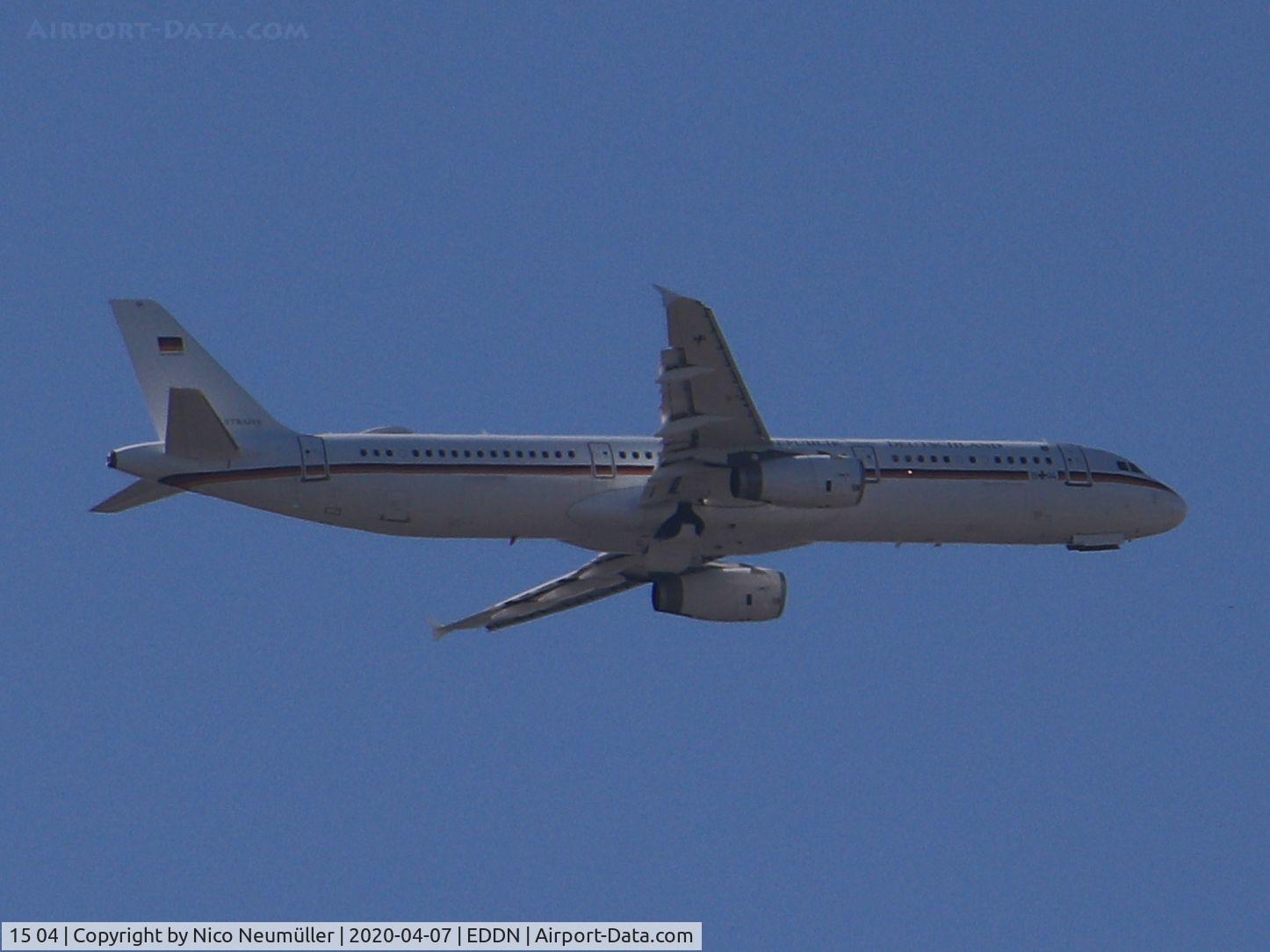 15 04, 2000 Airbus A321-231 C/N 1214, A321 of the Luftwaffe (German Air Force) is landing in NUE/EDDN