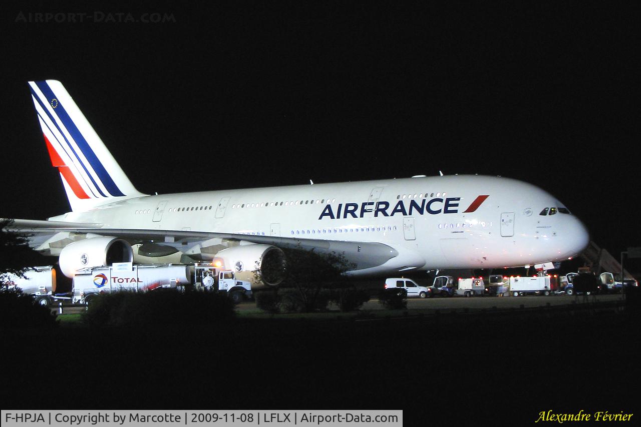 F-HPJA, 2010 Airbus A380-861 C/N 033, Night scene at CHR.