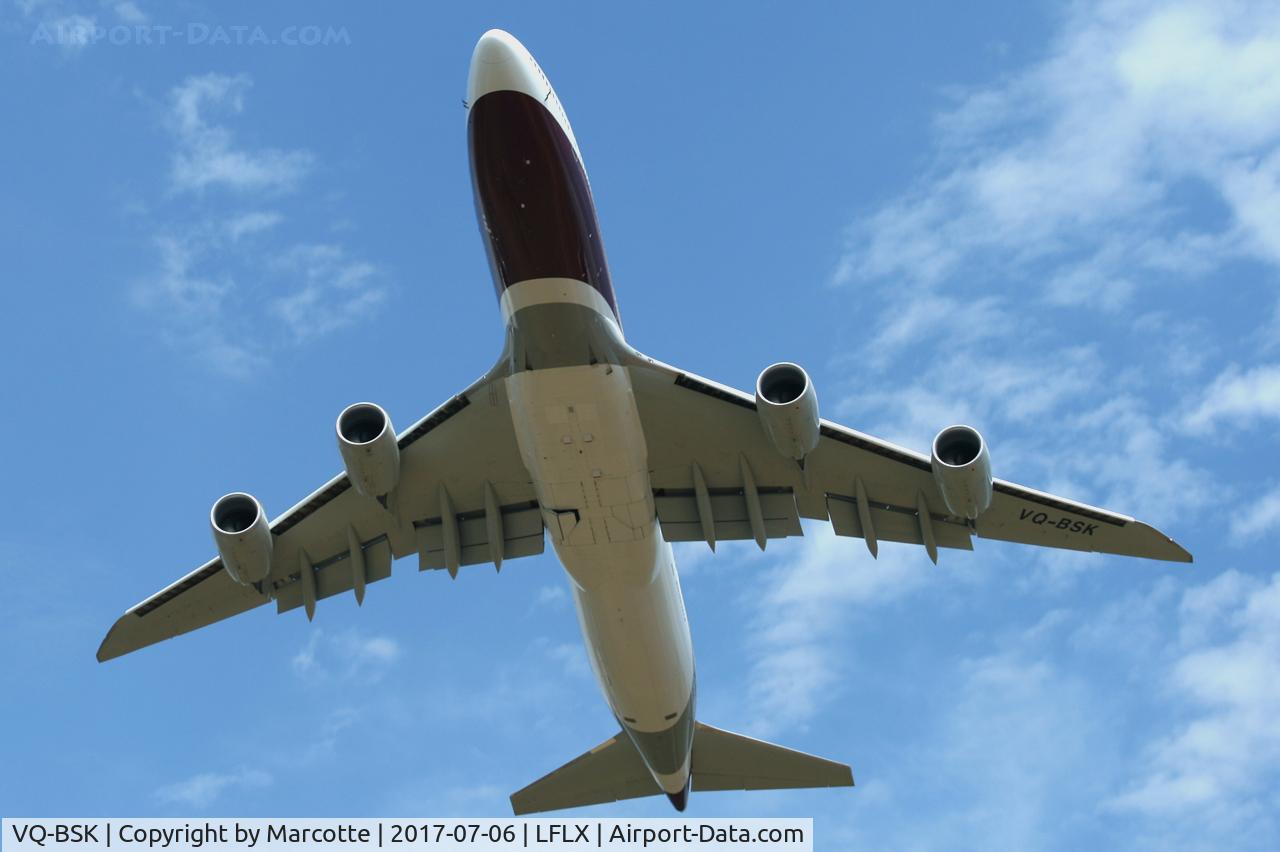 VQ-BSK, 2015 Boeing 747-8ZV BBJ C/N 42096, Taking off runway 21.